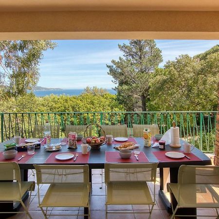 Villa Cavalaire Sur Mer Екстериор снимка