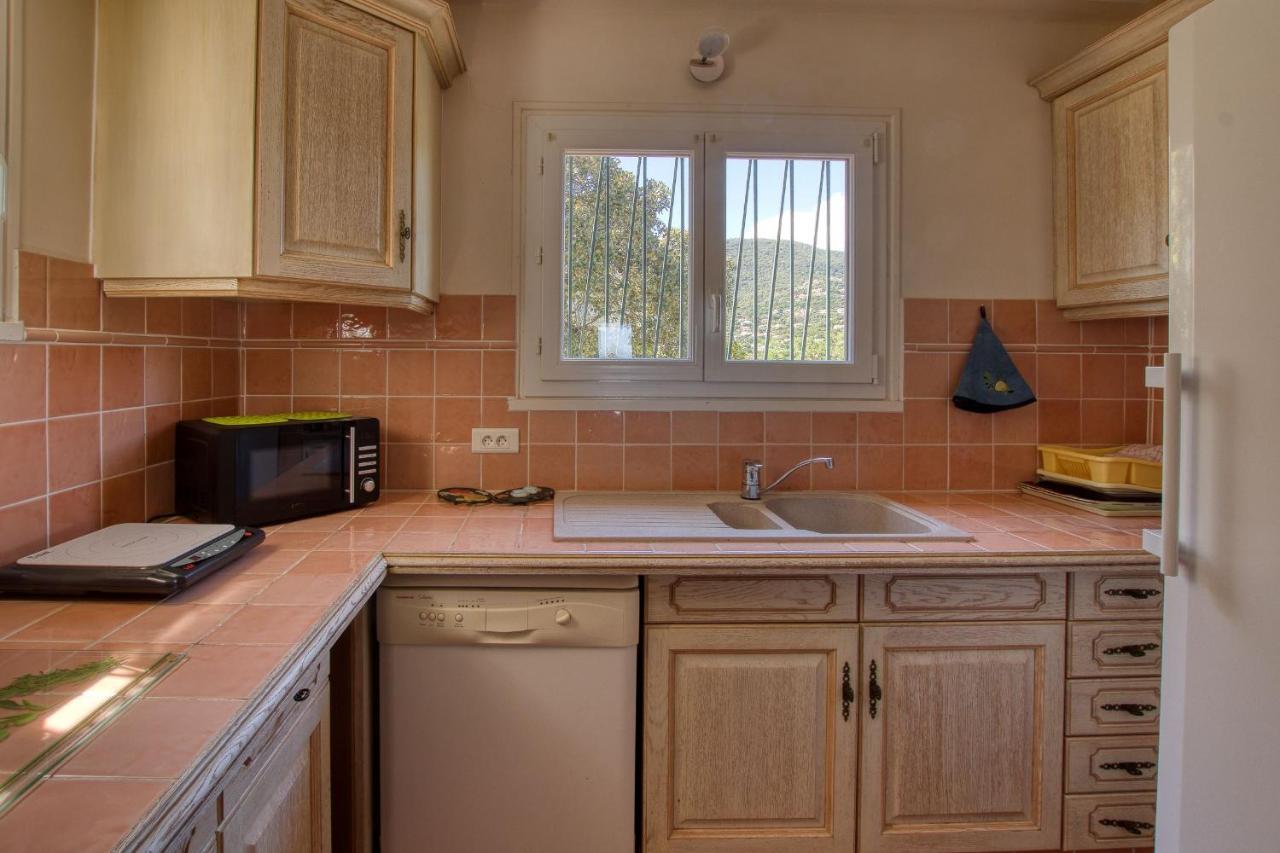 Villa Cavalaire Sur Mer Екстериор снимка