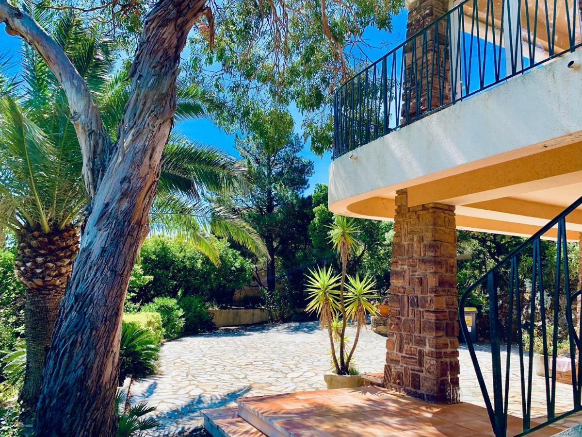 Villa Cavalaire Sur Mer Екстериор снимка